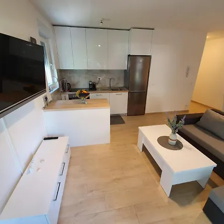 Apartment Lea