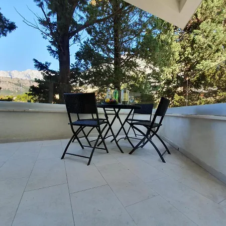 Apartment Lea Makarska
